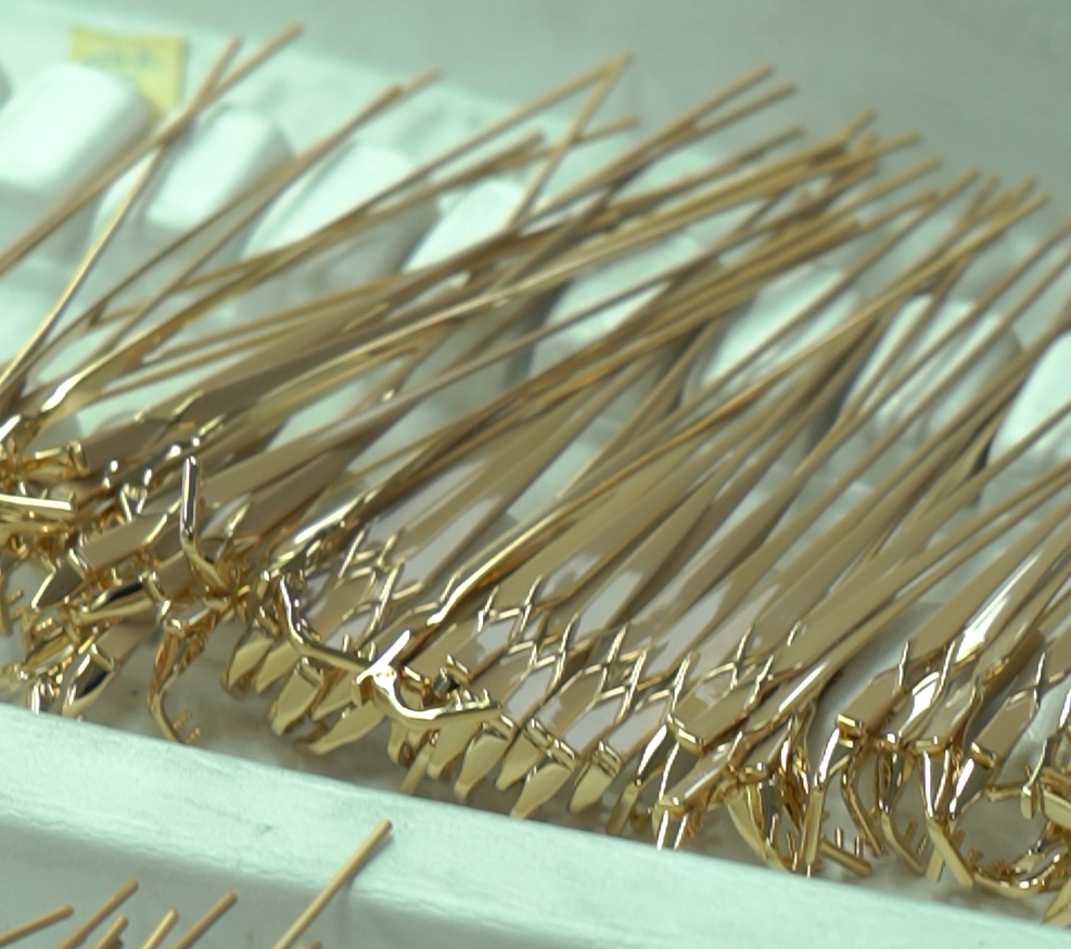 Eyewear Real gold plating.png